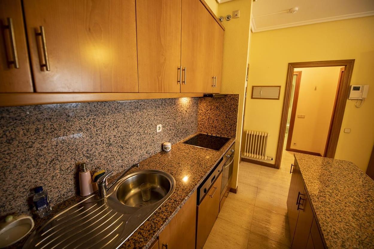 Samil Apartment, Primera Linea De Playa Con Wifi Y Garaje Vigo Kültér fotó