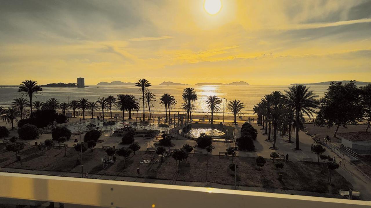Samil Apartment, Primera Linea De Playa Con Wifi Y Garaje Vigo Kültér fotó